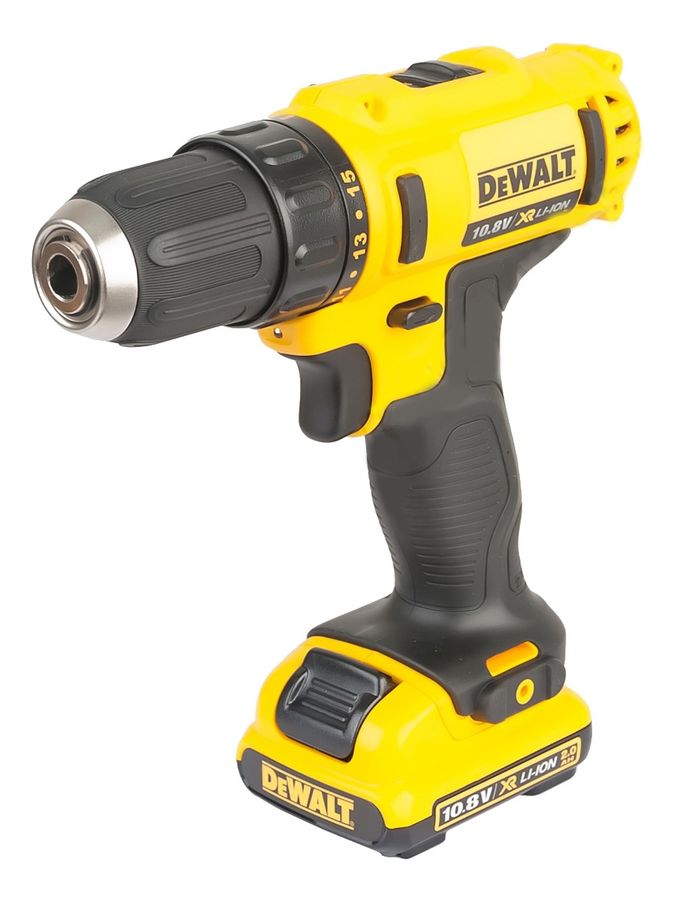 Дрель-шуруповёрт DeWalt DCD710D2-KS