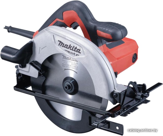 Дисковая пила Makita M5802