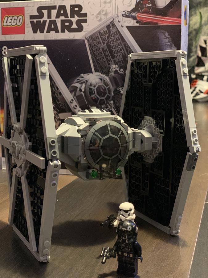 Конструктор LEGO Star Wars Имперский истребитель СИД 432 дет. 75300