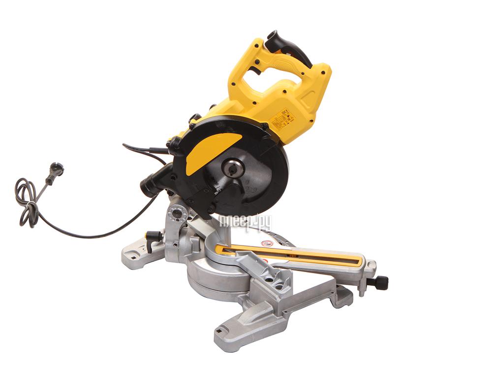 Дисковая пила DeWalt DWS774